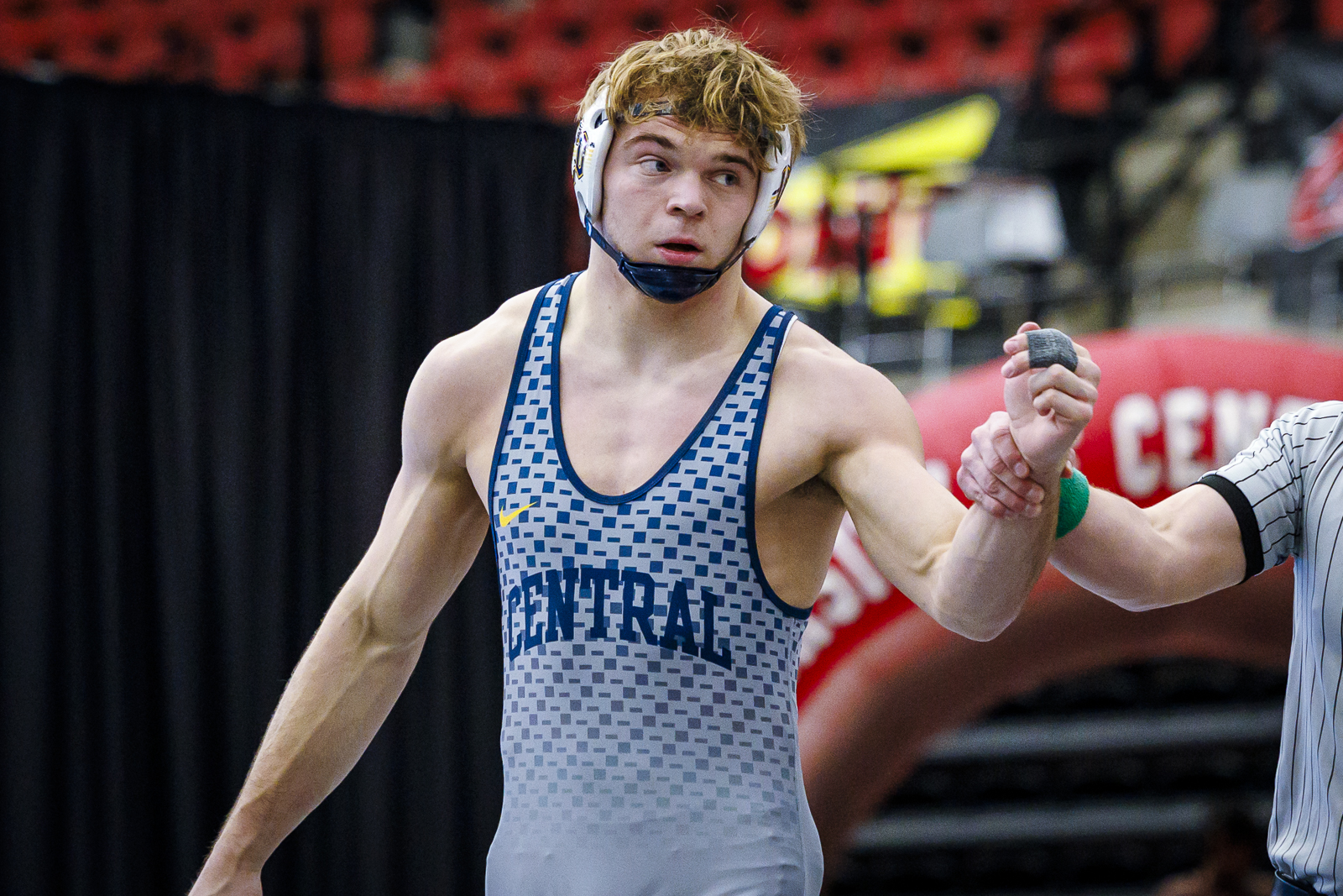 UCO routs Central Missouri to win 5th straight MIAA title